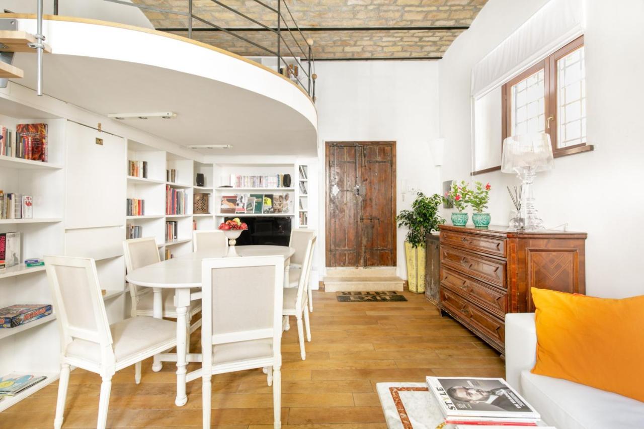 Leopardo 28 - Loft In Trastevere โรม ภายนอก รูปภาพ