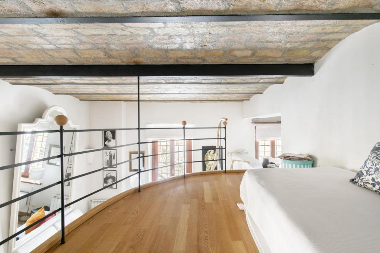 Leopardo 28 - Loft In Trastevere โรม ภายนอก รูปภาพ